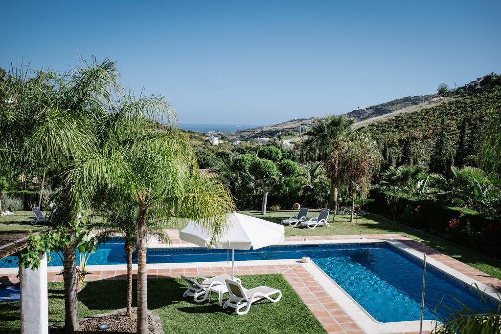 La Perla De Frigiliana Bed & Breakfast Deluxe Room photo