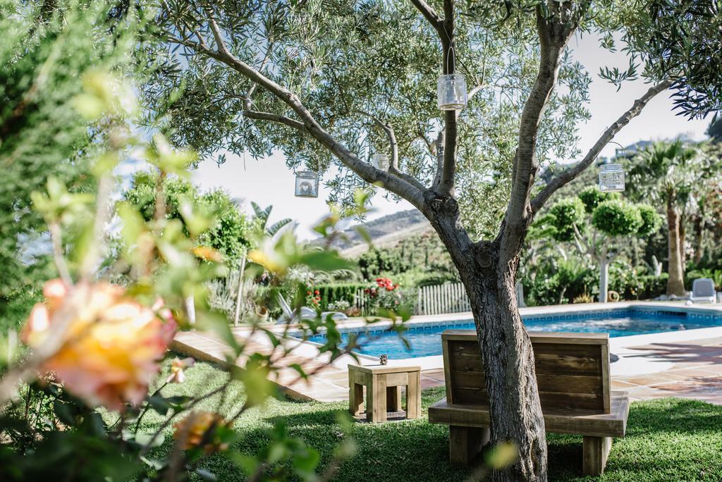 La Perla De Frigiliana Bed & Breakfast Deluxe Exterior photo