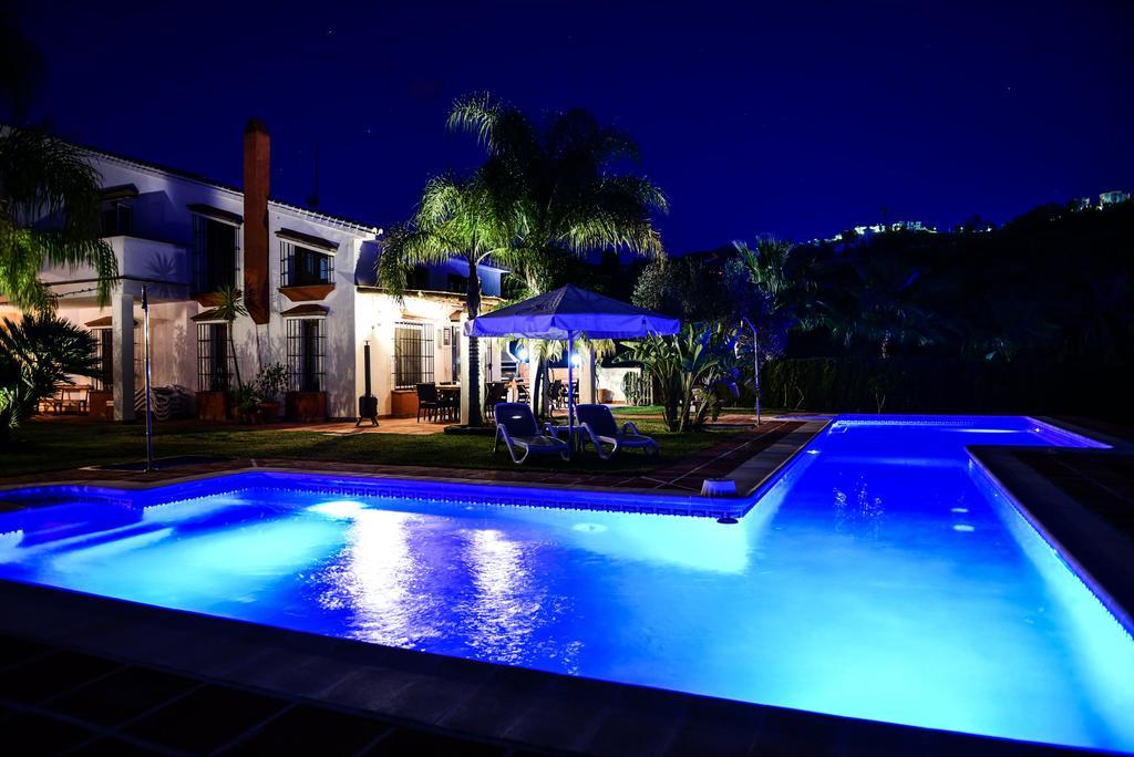 La Perla De Frigiliana Bed & Breakfast Deluxe Exterior photo